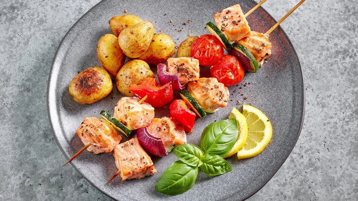 Шашлык из лосося: интересный рецепт