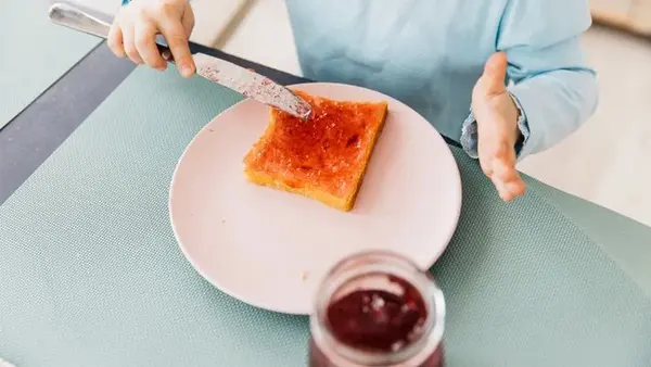 Можно ли есть сладкое натощак: что советуют гастроэнтерологи