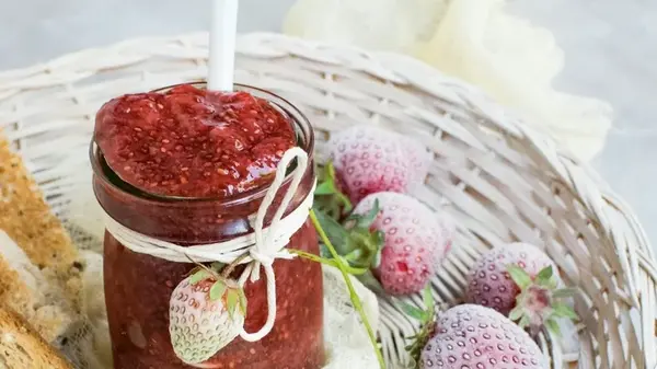 Что лучше всего добавлять в варенье для загущения: основные правила