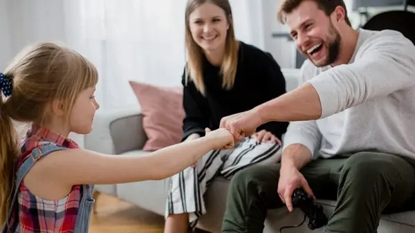 Что нужно говорить своему ребенку, чтобы он поверил в себя: важные слова для поддержки