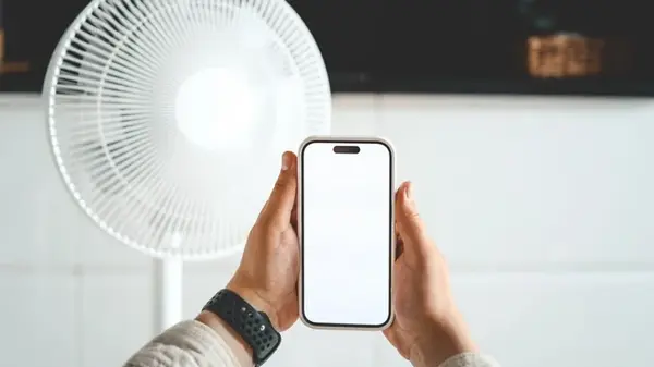 Как охладить перегревшийся смартфон: лайфхак на лето