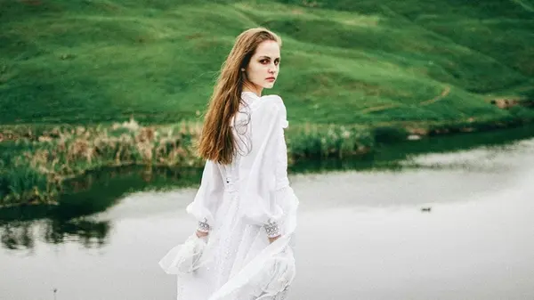 Как назвать дочь в 2025 году, чтобы ее имя оберегало от зла и привлекало добро в жизнь