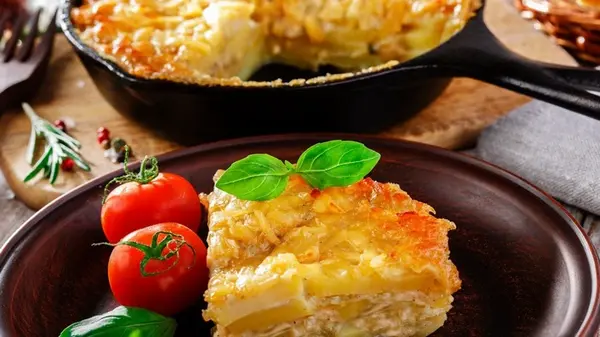 Рецепт картофельной запеканки с фаршем, сыром и яйцами