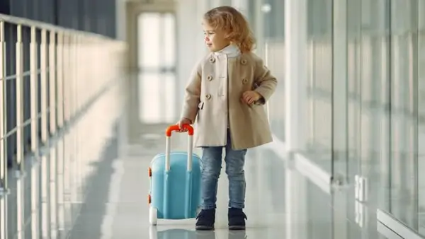 Как путешествовать с детьми без стресса: 7 советов, которые спасут отпуск