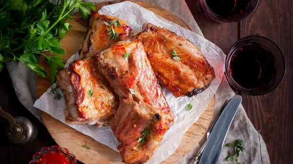 Сочные свиные ребрышки: рецепт приготовления ароматного мяса