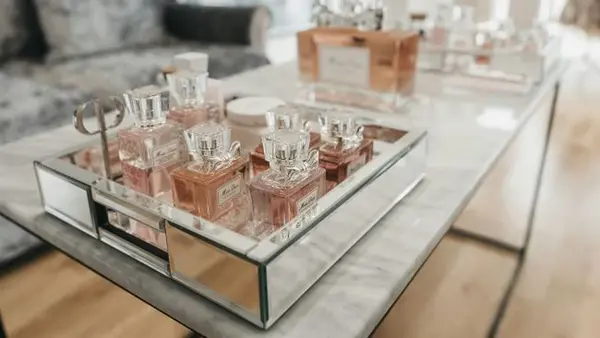 Никогда не брызгайте духи на эту часть тела: эта привычка все разрушает