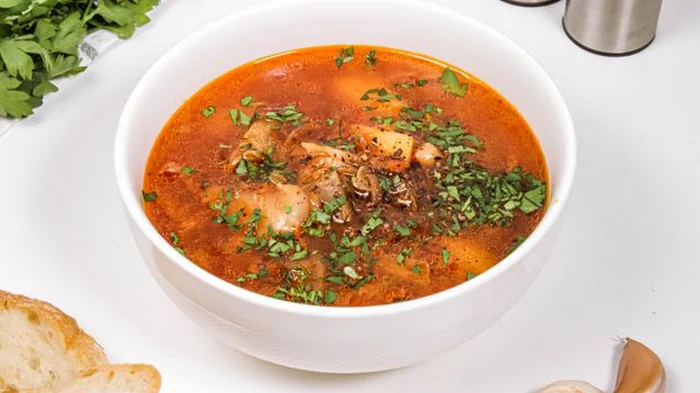 Как приготовить борщ из свежей капусты без свеклы