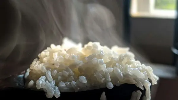 Что сделать, чтобы рис не слипался после варки: сделайте одно простое действие