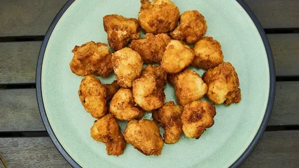 Цветная капуста в кляре на сковороде: простой рецепт