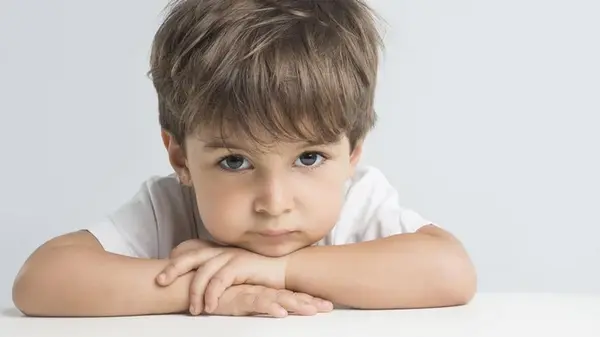 Дети с этой чертой характера вырастают богаче, здоровее и счастливее: как ее развить