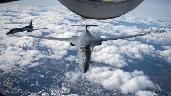 Почему кабины истребителей не делают пуленепробиваемыми: причина вас удивит