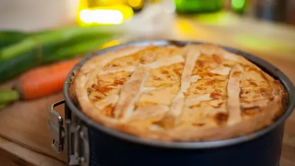 Что делать, если нет разъемной формы для запекания: как приготовить пирог или торт