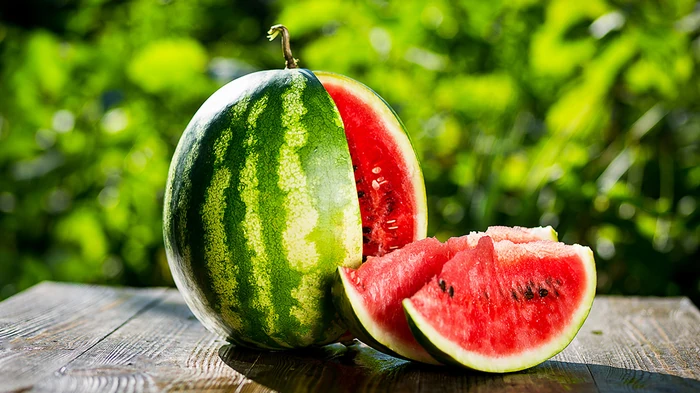 Как правильно хранить арбуз: эти советы позволят сохранить его на длительный срок