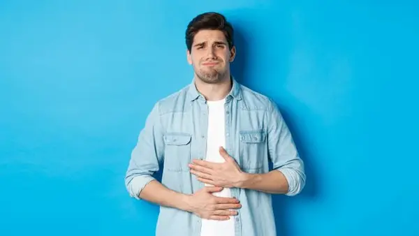 11 простых способов облегчить боль в желудке без лекарств