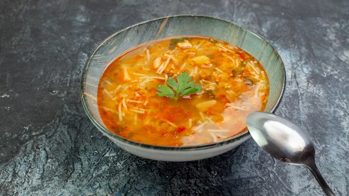 На каком мясе лучше всего варить бульон на ужин: не только курятина