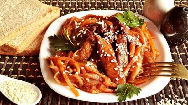 Свинина в имбирном соусе: рецепт японской кухни
