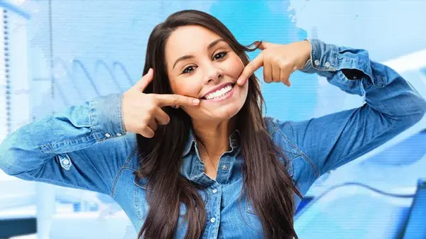 Что цвет зубов говорит о вашем здоровье: признаки болезней по оттенку эмали