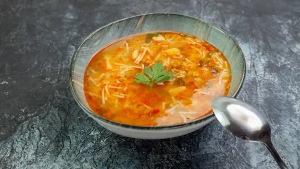 На каком мясе лучше всего варить бульон на ужин: не только курятина