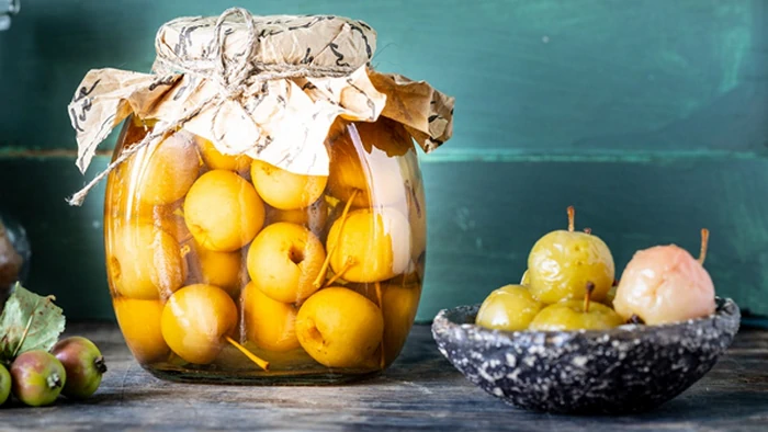 Мочёные яблоки «Газированные» тают во рту: полезней закуски не придумать