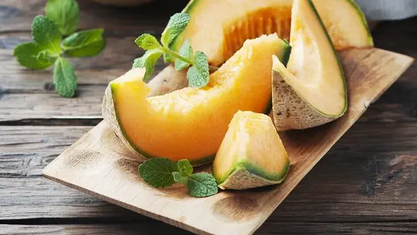 Назван стопроцентный признак сладкой дыни: есть только у самых спелых плодов