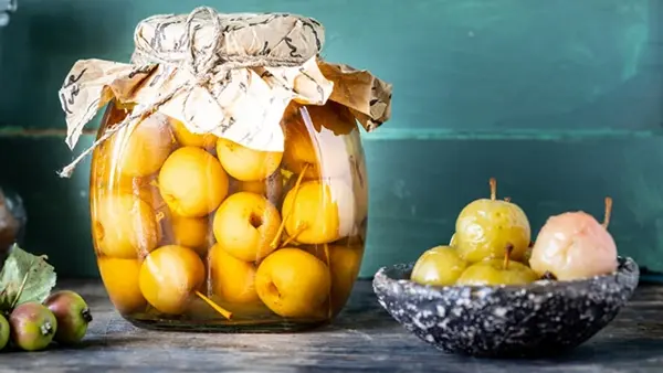 Мочёные яблоки «Газированные» тают во рту: полезней закуски не придумать