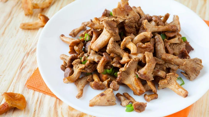 Многие жарят лисички неправильно: вот лучший способ убрать горечь