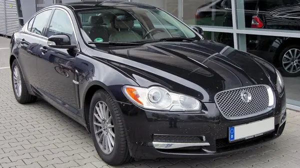 Эксперт назвал тип подержанных автомобилей, который «дешевле и лучше» внедорожников