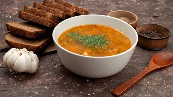 Суп будет наваристым, сытным и невероятно вкусным даже без мяса: добавьте этот ингредиент