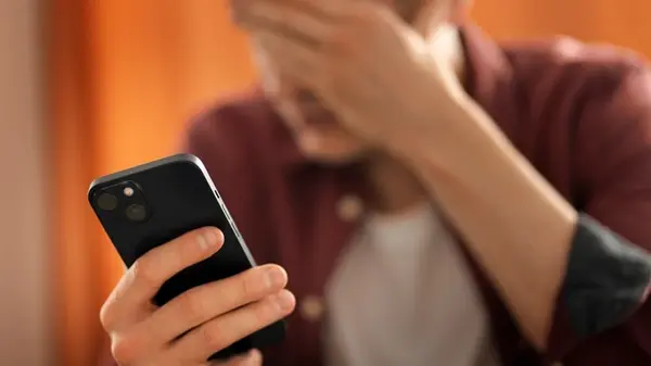 Кто звонил: три простых способа узнать имя абонента незнакомого номера