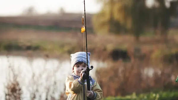 Лунный календарь рыбака на октябрь 2025