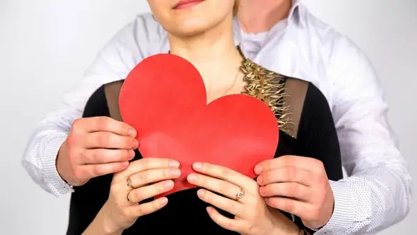 Где знакомятся люди, которым за 30: проверенные советы, как найти любовь