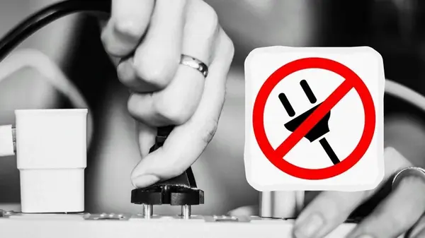 Назван бытовой прибор, который всегда нужно отключать перед выходом из дома