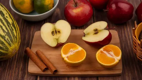 Апельсины или яблоки: где больше пользы для организма?