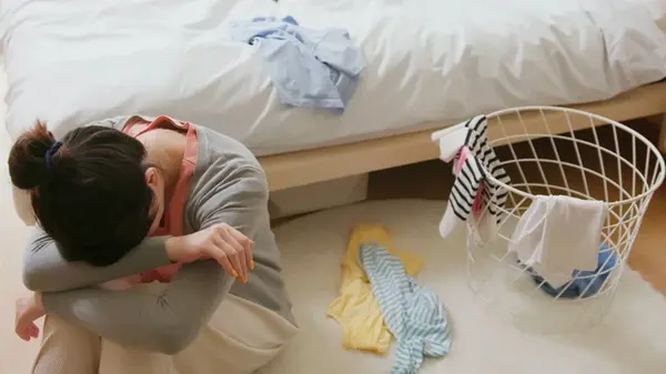 Тревога и депрессия: полезные советы для мам, которые заботятся обо всех, но забывают о себе