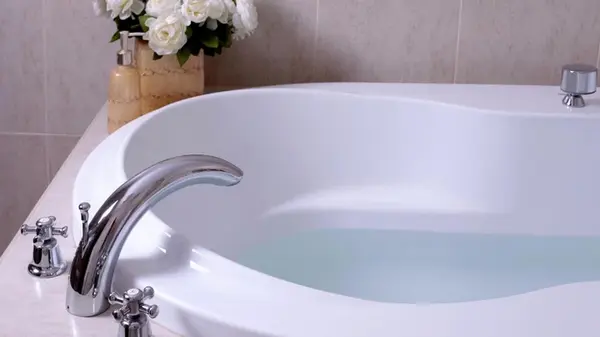 Как избавиться от неприятного запаха в ванной комнате: эксперты дали несколько советов