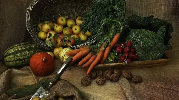 Ускоряет порчу: никогда не храните эти овощи и фрукты вместе