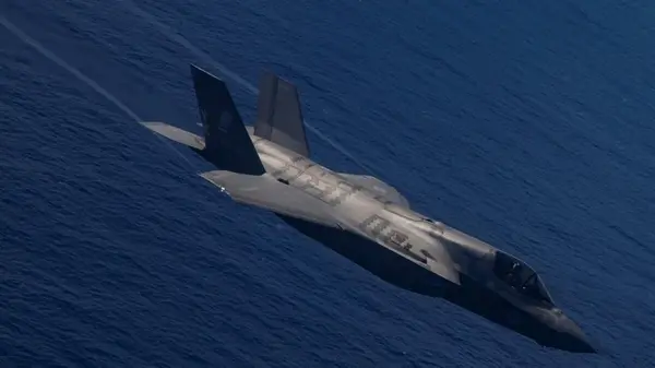 Хищник становится добычей: пилот раскрыл главную уязвимость F-35 на скорости