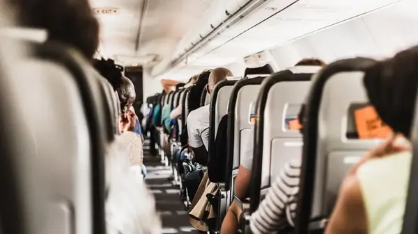 Худшие места в самолете: эксперты объяснили, где не стоит сидеть