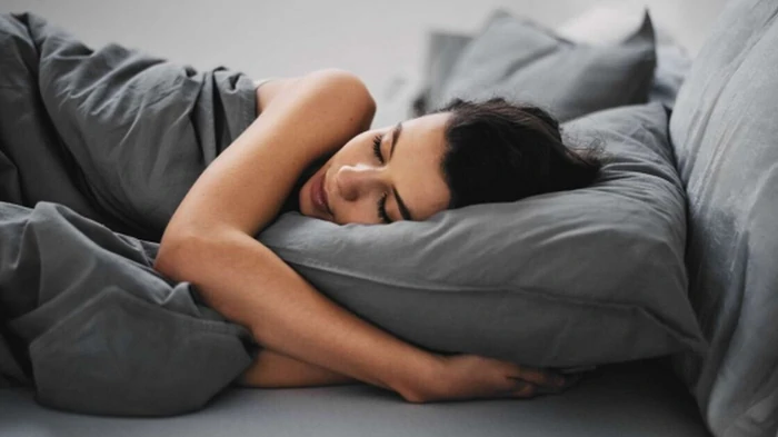 Врачи предупреждают: этот популярный витамин может негативно сказаться на сне