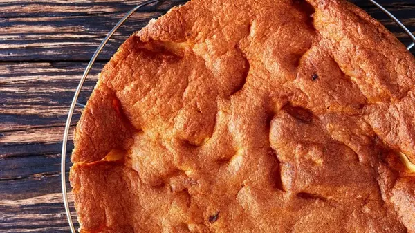 Шарлотка с тыквой: оригинальный и быстрый рецепт