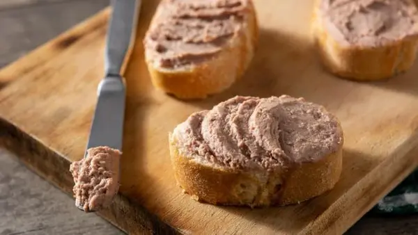 Нежный, как крем: рецепт лучшего паштета из куриной печени