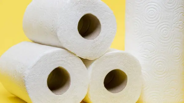 Что ни в коем случае нельзя вытирать бумажными полотенцами и салфетками