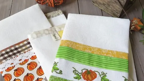 Столовая ложка на стакан воды — и старые кухонные полотенца будут пахнуть невероятной свежестью