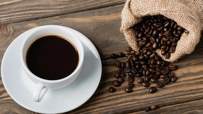 Можно ли пить кофе при высоком кровяном давлении: ответ кардиолога