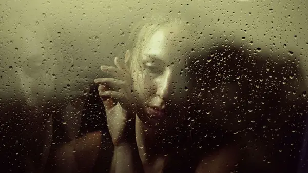 Как поднять себе настроение в «вялый» день: действенные советы