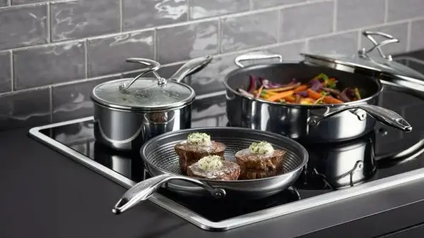 Топ-5 сковородок, которые не стоит использовать на стеклянной плите