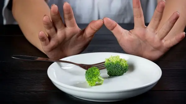 Что может привести к полной потере аппетита: топ-5 главных причин