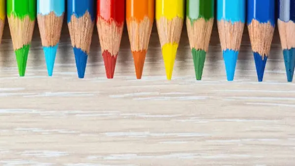 Ваш счастливый цвет зависит от дня недели, в который вы родились: что говорят астрологи