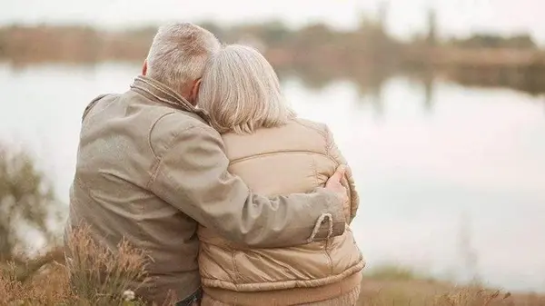 Как уживаться с пожилыми людьми: советы, как построить гармоничные отношения