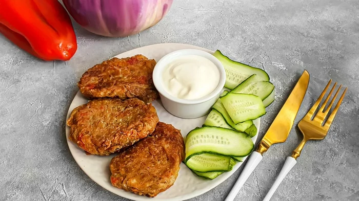 Оладьи из баклажанов: оригинальный рецепт для завтрака